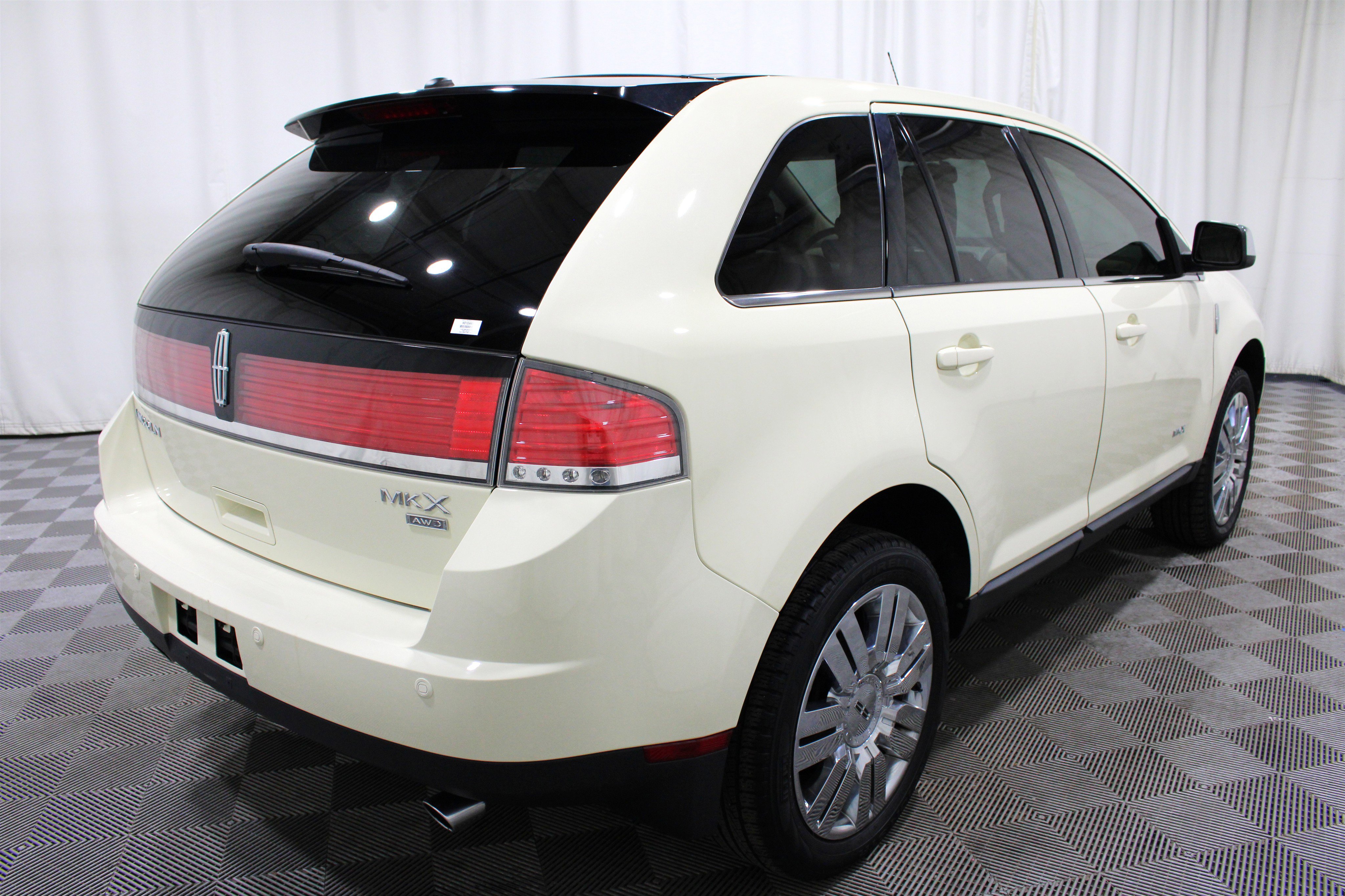Used 2008 Lincoln MKX AWD image 32