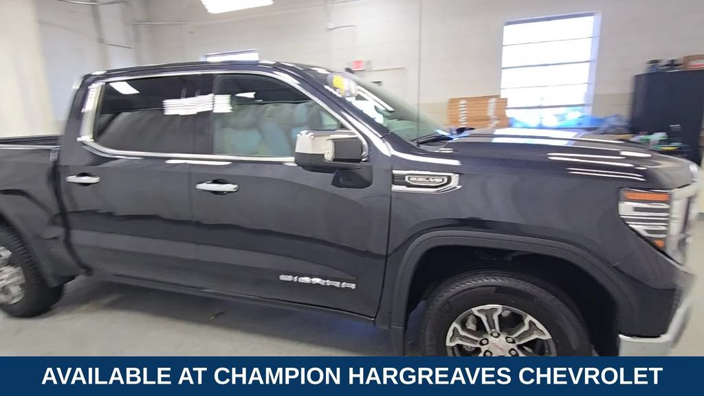Used 2025 GMC Sierra 1500 SLT AWD/4WD image 2