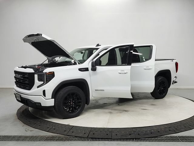 Used 2024 GMC Sierra 1500 Elevation w/ Preferred Package AWD/4WD image 11