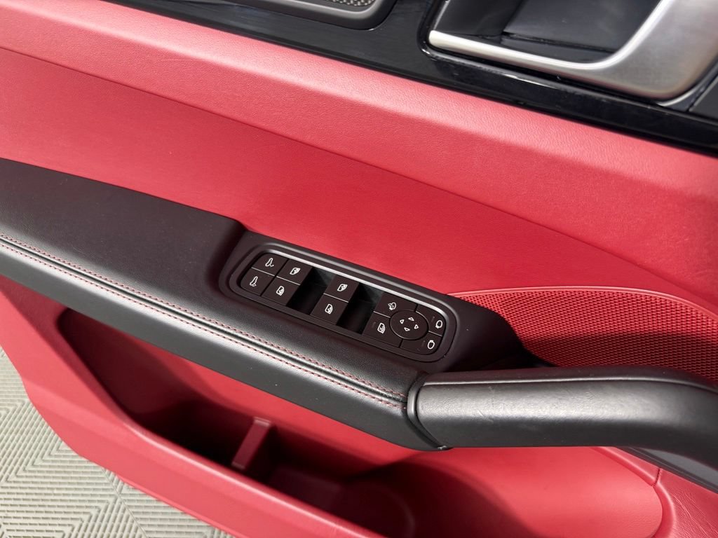 Certified 2023 Porsche Cayenne Turbo GT AWD/4WD image 21
