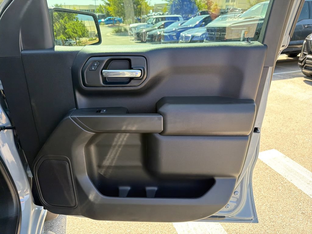 Used 2025 Chevrolet Silverado 1500 Custom w/ Turbomax Blackout Package RWD image 39