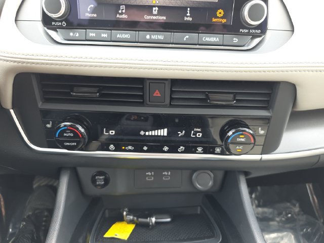New 2026 Nissan Rogue Dark Armor FWD image 25