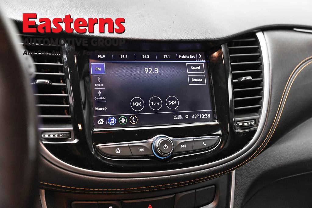 Used 2021 Chevrolet Trax LT w/ Driver Confidence Package image 19