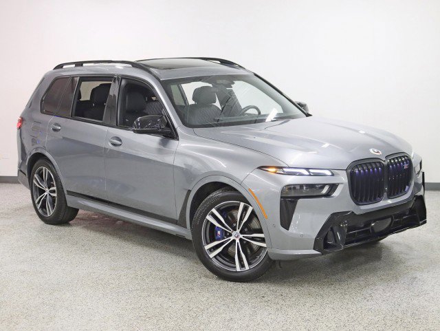 Used 2023 BMW X7 M60i w/ Executive Package image 7