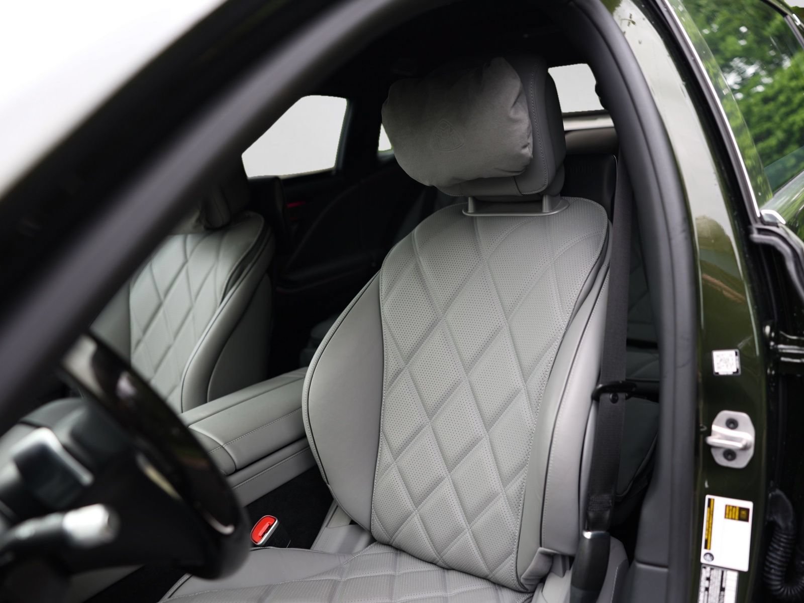 Used 2024 Mercedes-Benz Maybach S 680 4MATIC image 13
