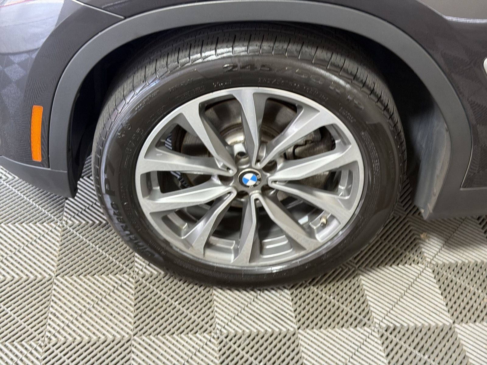 Used 2019 BMW X3 xDrive30i w/ Driving Assistance Package AWD/4WD image 12
