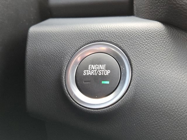 Used 2023 GMC Terrain SLE w/ Driver Convenience Package image 12