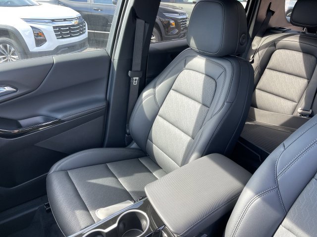 New 2027 Chevrolet Equinox LT w/ Convenience Package II AWD/4WD image 24
