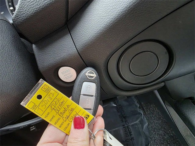 Used 2022 Nissan Frontier SV w/ Technology Package image 16