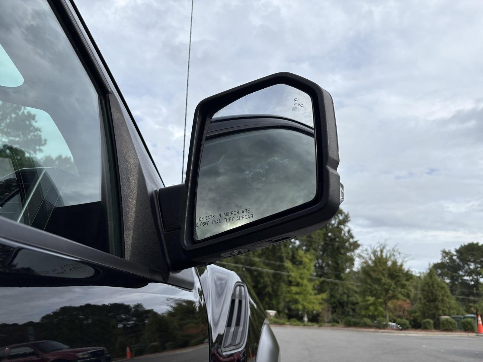 Used 2018 Ford F150 Raptor w/ Equipment Group 802A Luxury image 14