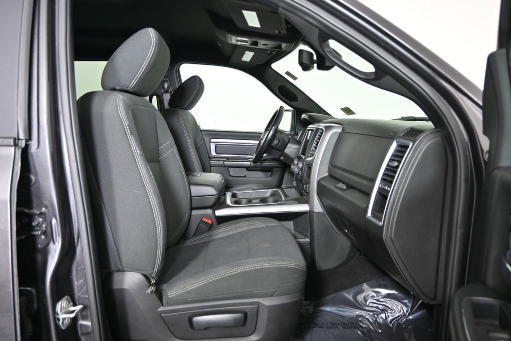 Used 2024 RAM 1500 Classic Warlock AWD/4WD image 14