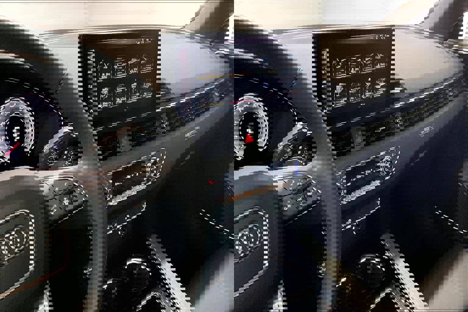 Used 2023 Audi A4 2.0T Premium Plus w/ Premium Plus Package image 9