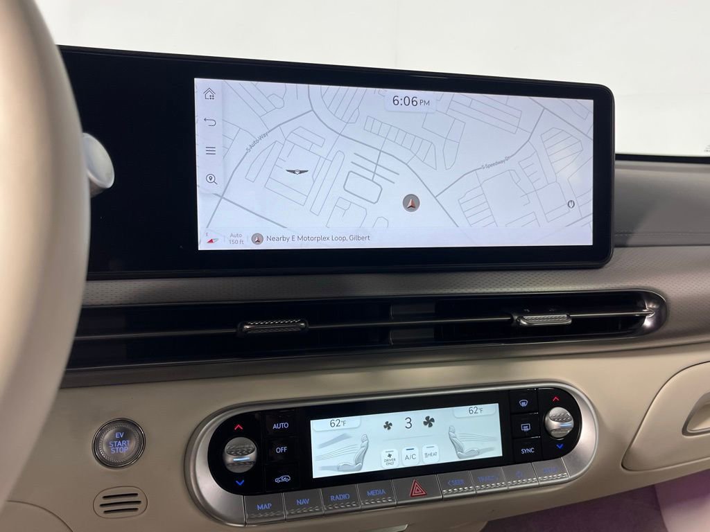 Used 2025 Genesis GV60 Advanced image 19