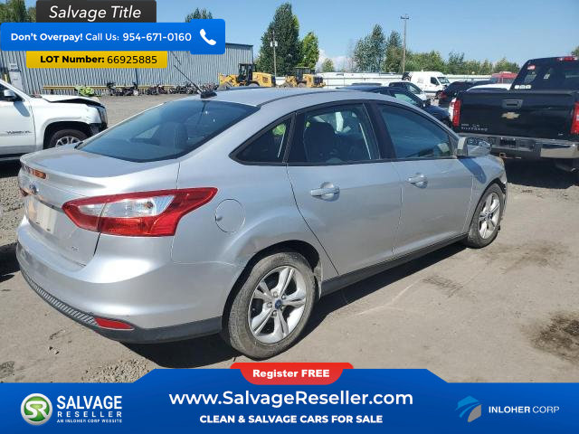 Used 2013 Ford Focus SE FWD image 4