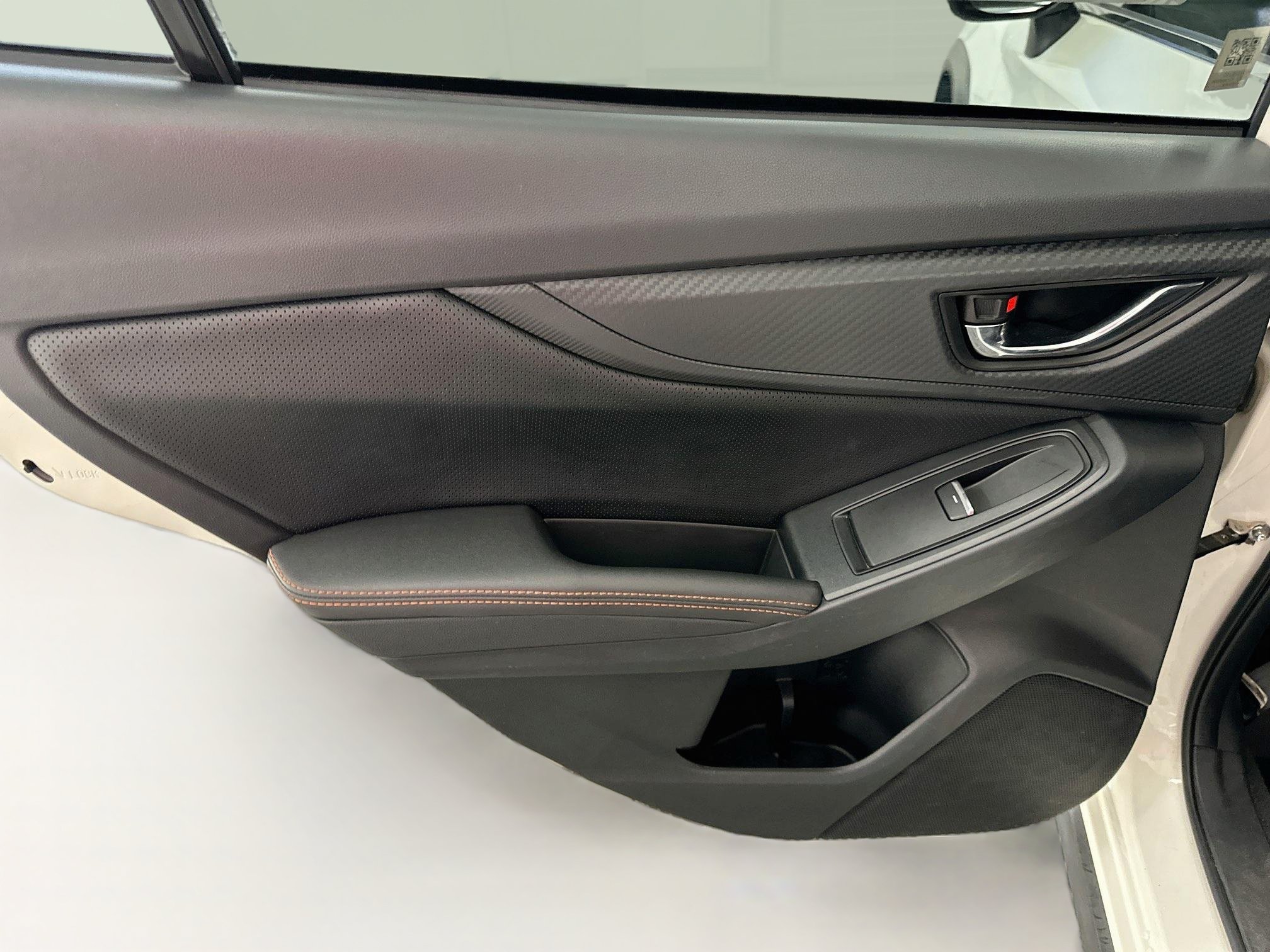 Used 2020 Subaru Crosstrek 2.0i Limited w/ Moonroof Package w/Navigation AWD/4WD image 28
