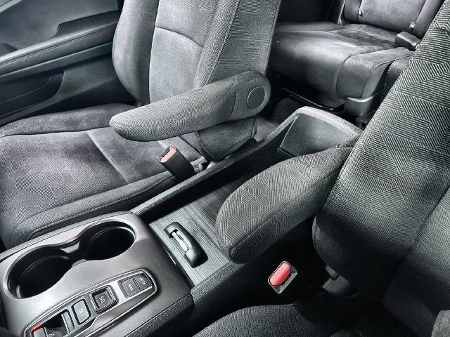 Used 2022 Honda Pilot Sport image 34