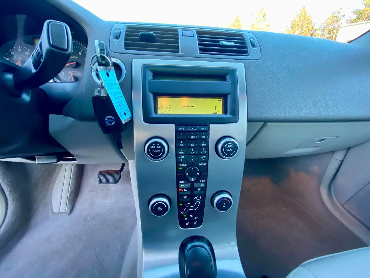 Used 2009 Volvo S40 2.4i image 16