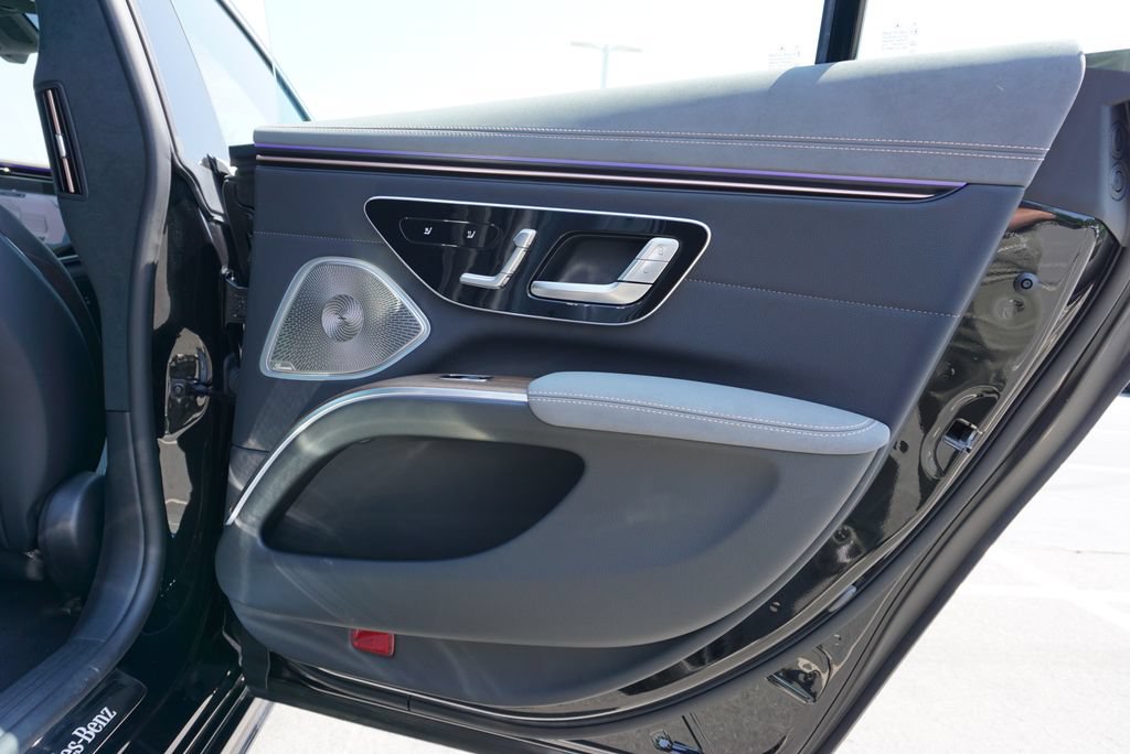 Certified 2023 Mercedes-Benz EQS 580 4MATIC Sedan image 51