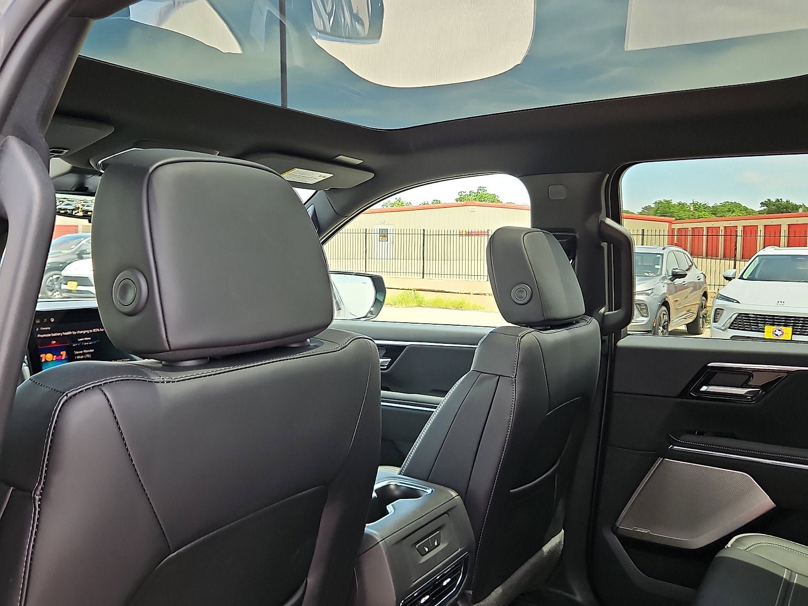 New 2025 GMC Sierra EV Denali AWD/4WD image 9