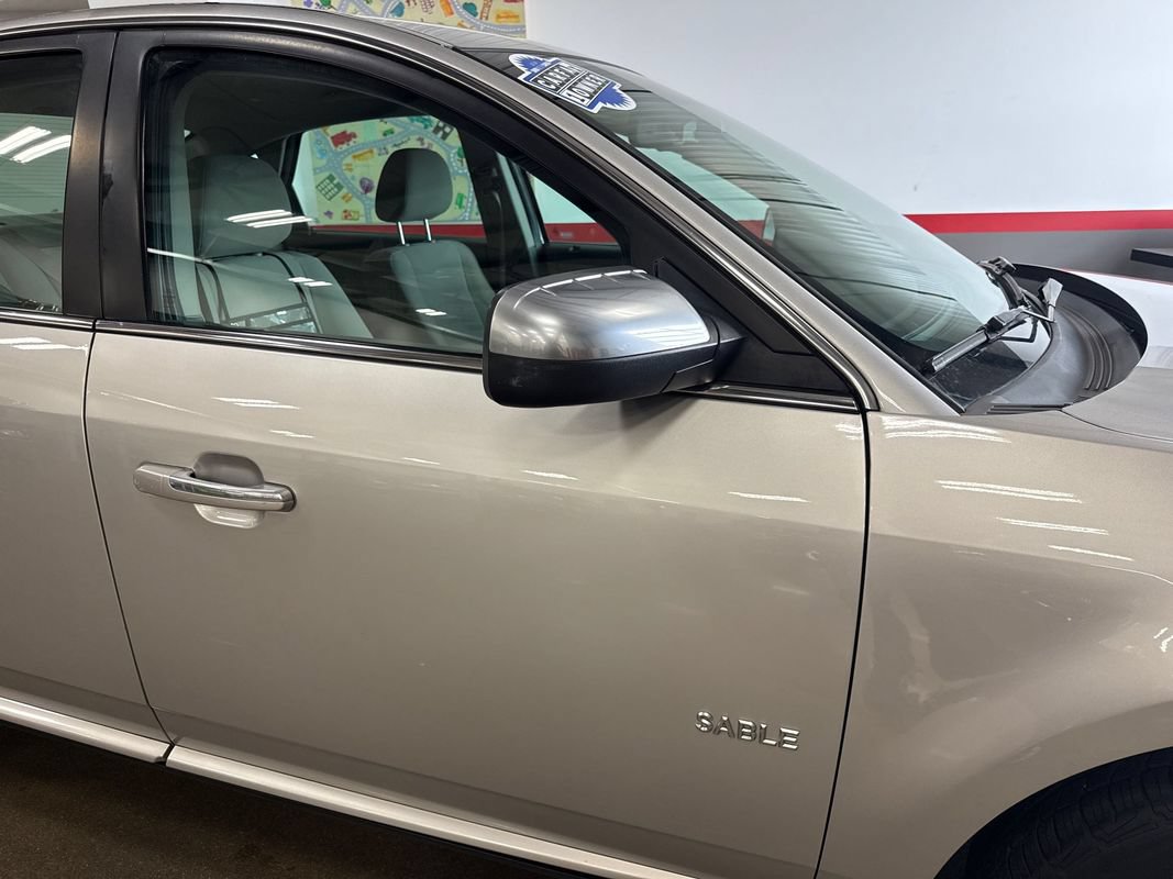 Used 2008 Mercury Sable AWD Sedan image 46
