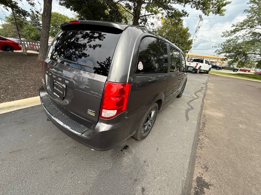 Used 2017 Dodge Grand Caravan GT FWD image 5
