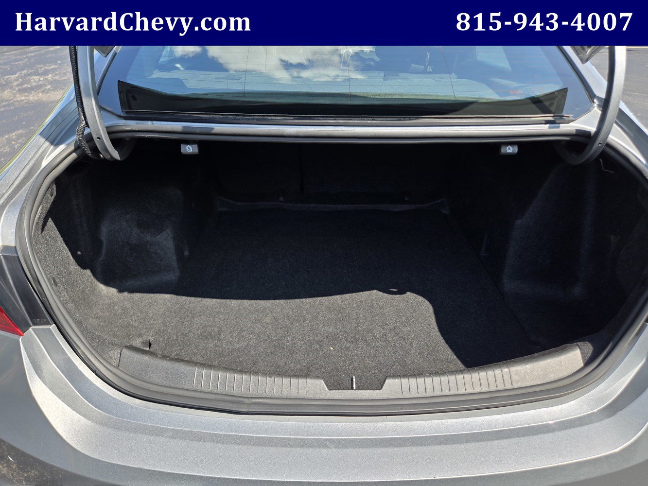 Used 2024 Chevrolet Malibu LT FWD image 29