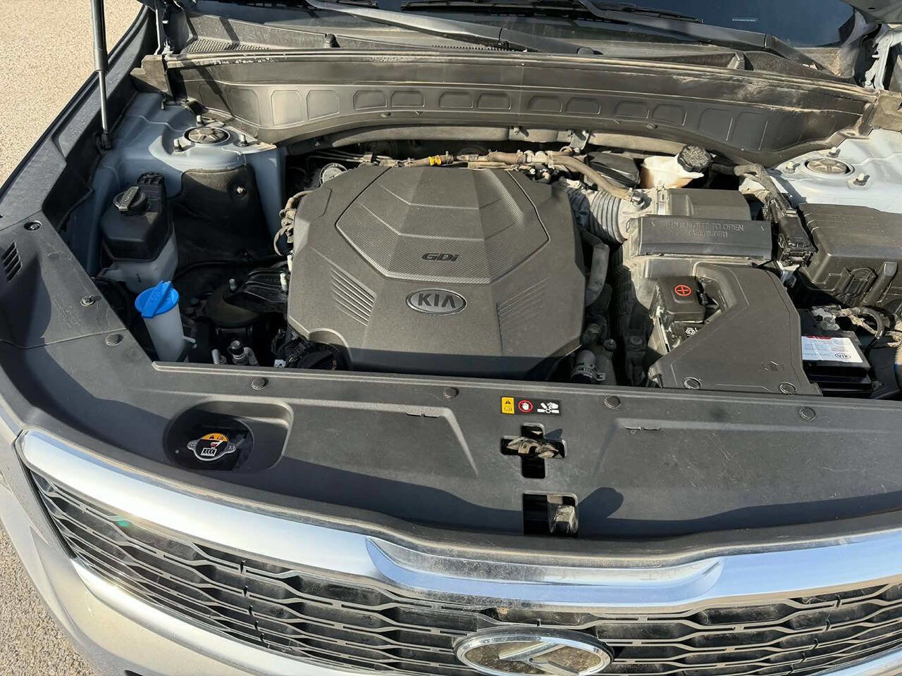 Used 2020 Kia Telluride S w/ S 8 Passenger Seating Package image 19