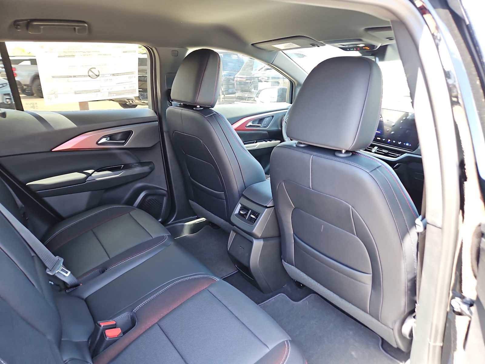 New 2025 Chevrolet Equinox EV RS image 20