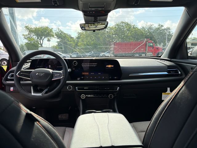 New 2026 Chevrolet Traverse LT w/ Midnight/Sport Edition FWD image 25