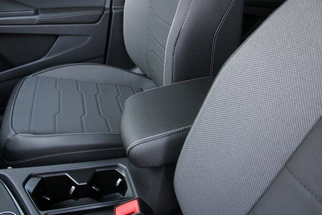 New 2026 Volkswagen Taos SE AWD/4WD image 15