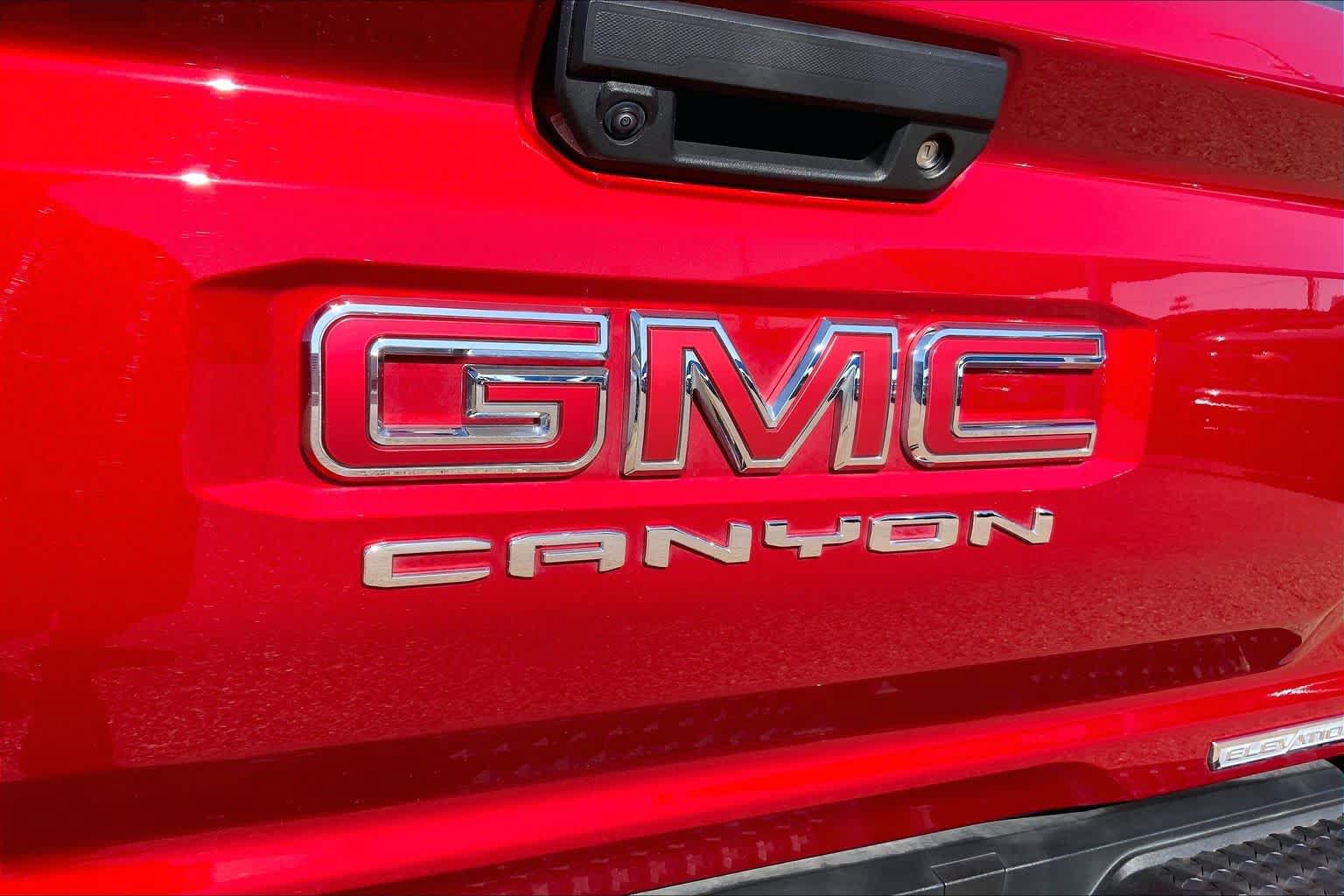 Used 2025 GMC Canyon Elevation w/ Convenience Package AWD/4WD image 31