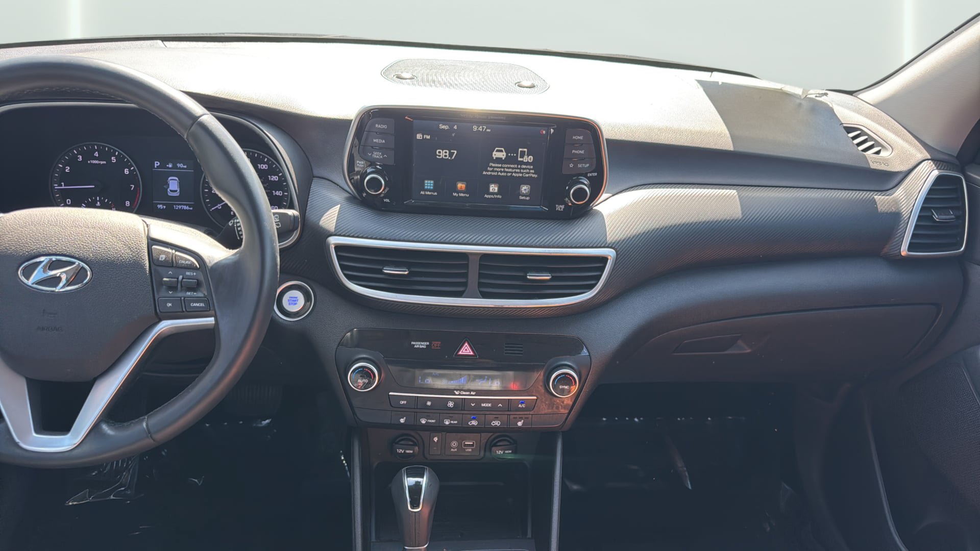 Used 2020 Hyundai Tucson Sport FWD image 15