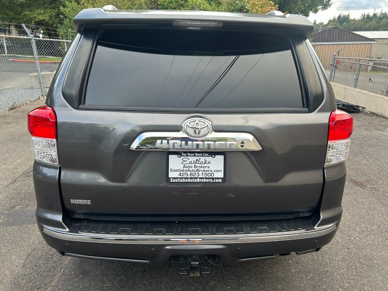 Used 2013 Toyota 4Runner Limited AWD/4WD image 6