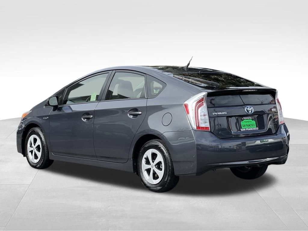 Used 2015 Toyota Prius Two image 3