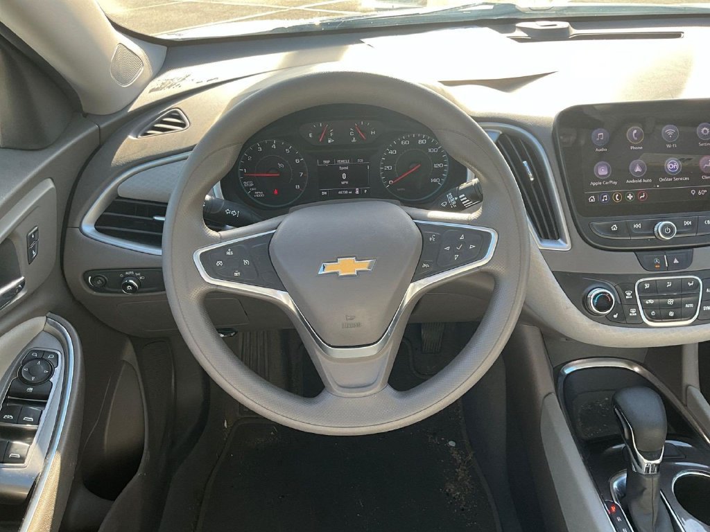 Used 2022 Chevrolet Malibu LT FWD image 11