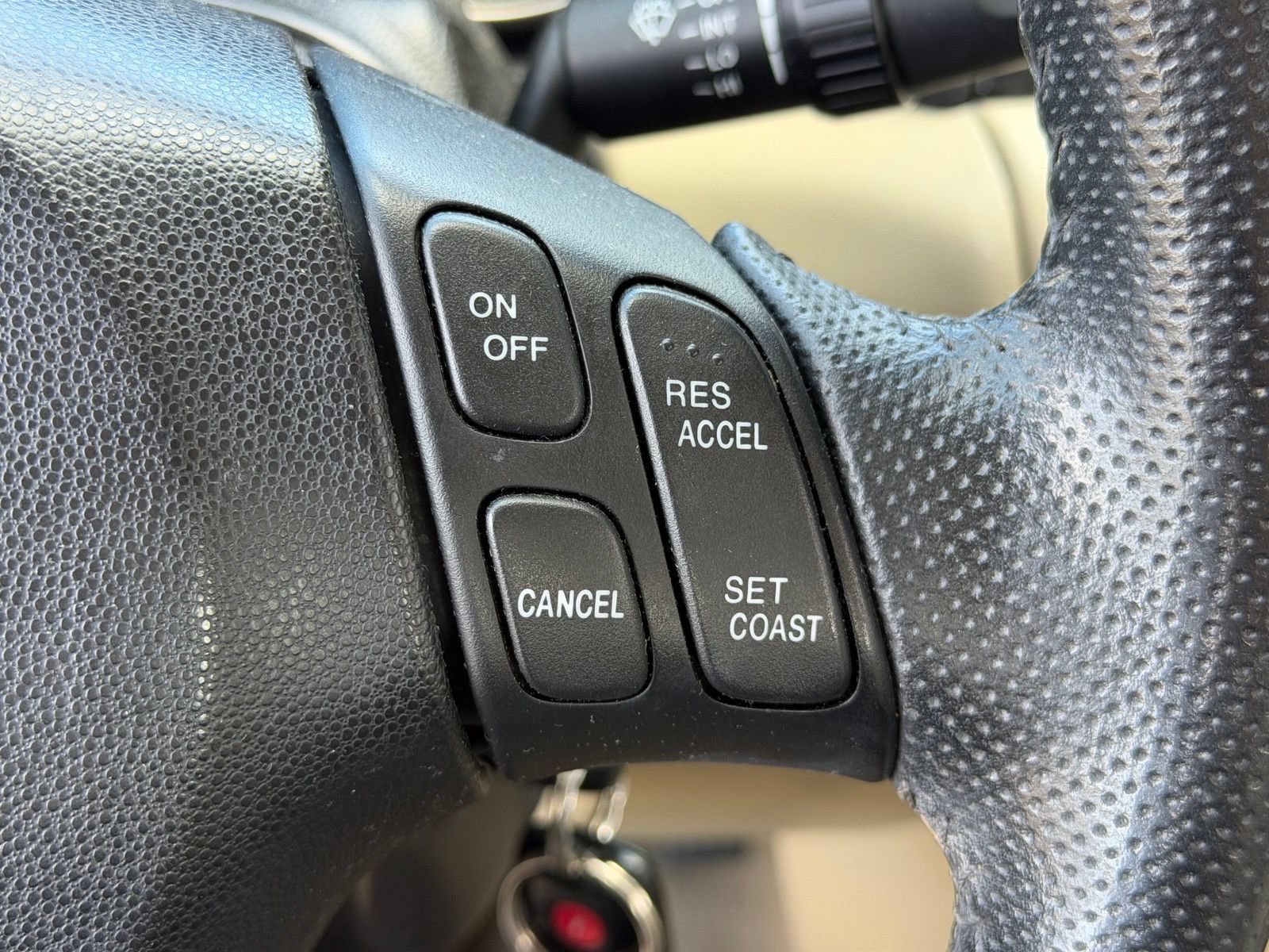 Used 2008 MAZDA MAZDA3 i Touring Value FWD image 10