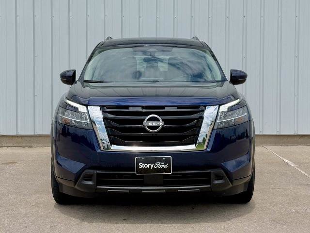 Used 2022 Nissan Pathfinder SV AWD/4WD image 9
