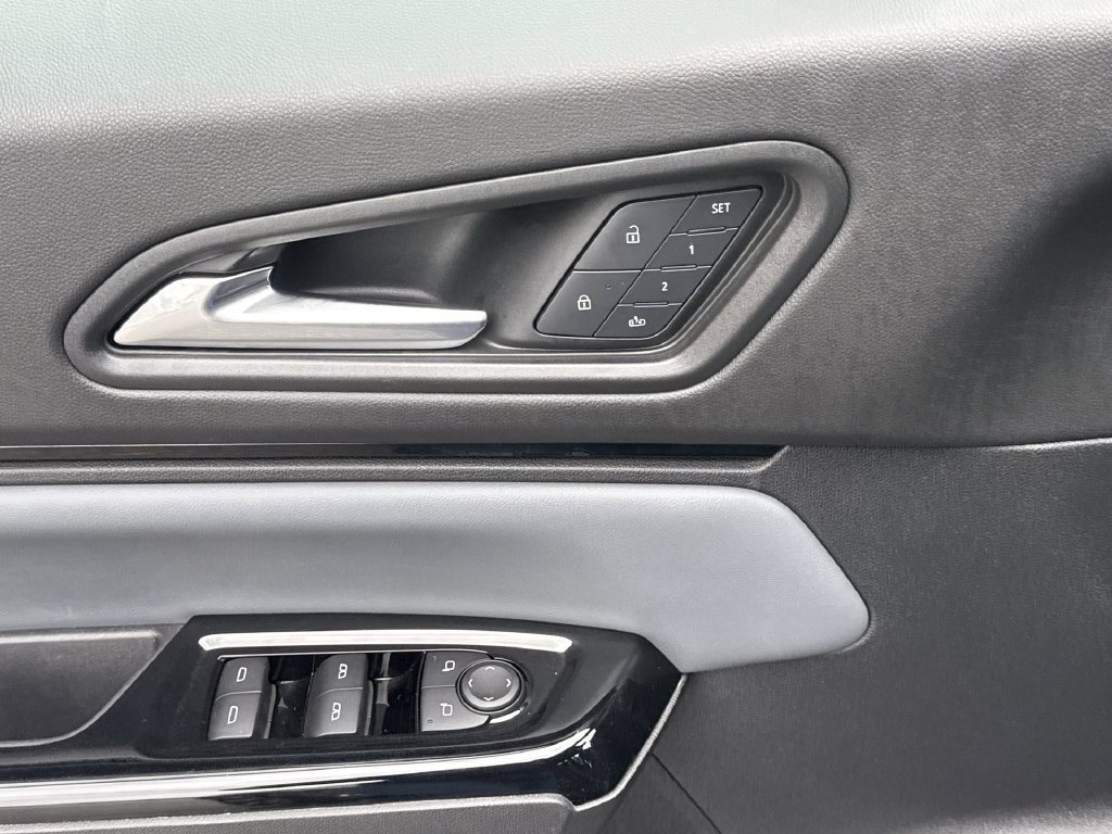 Used 2025 Honda Prologue Touring image 15