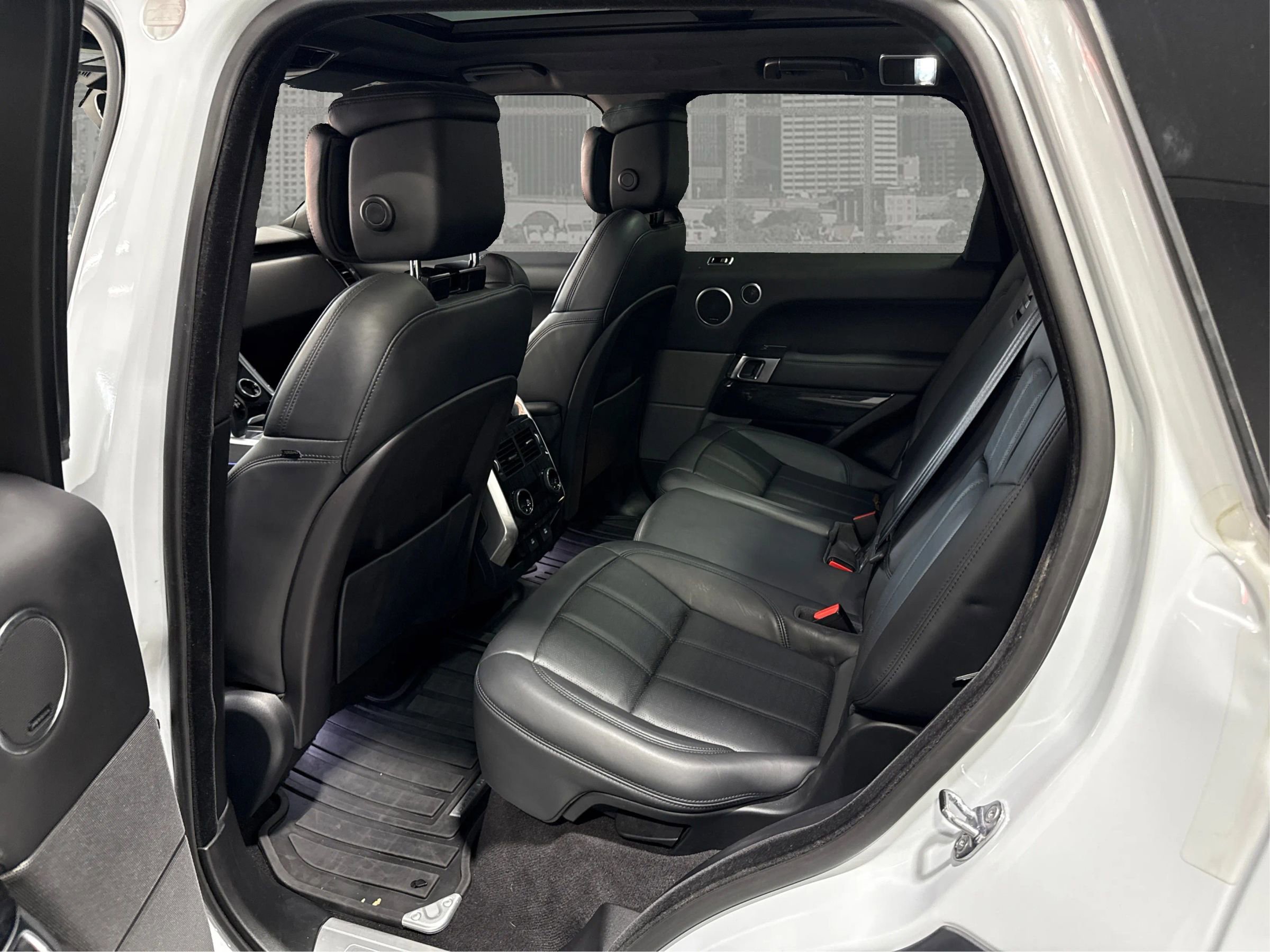 Used 2019 Land Rover Range Rover Sport Autobiography image 10