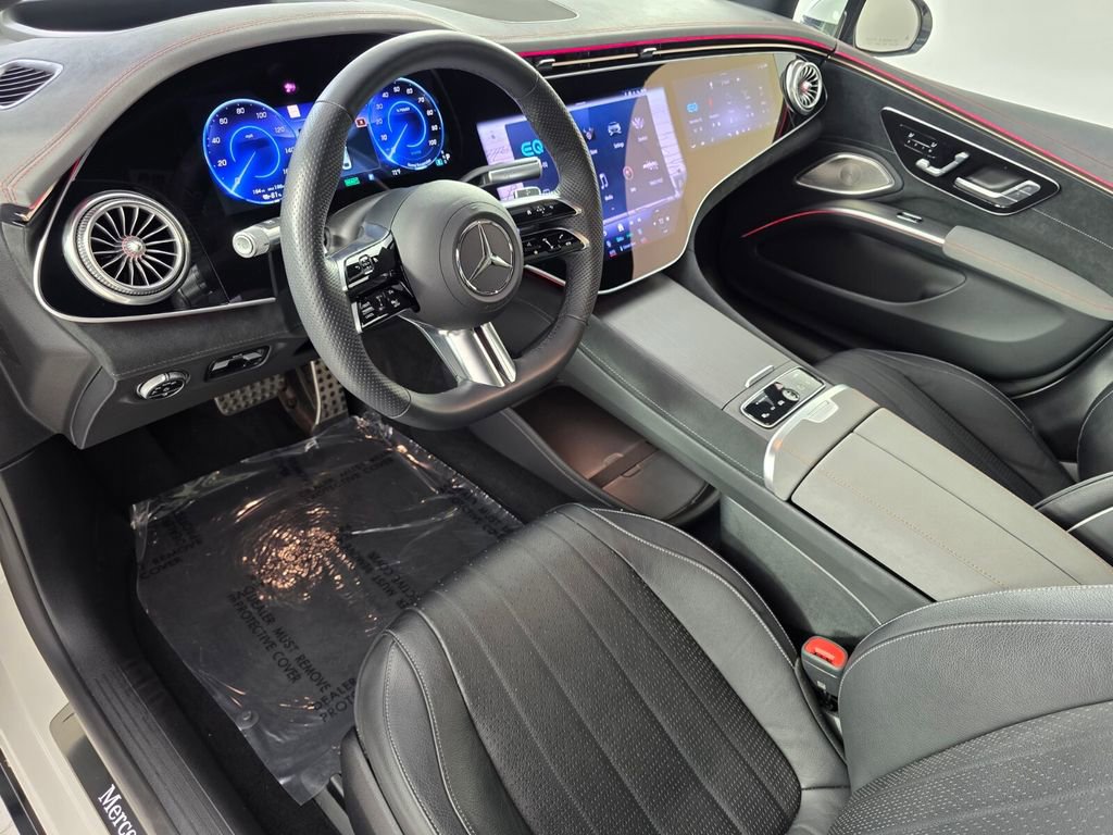 Used 2023 Mercedes-Benz EQS 580 4MATIC Sedan image 10