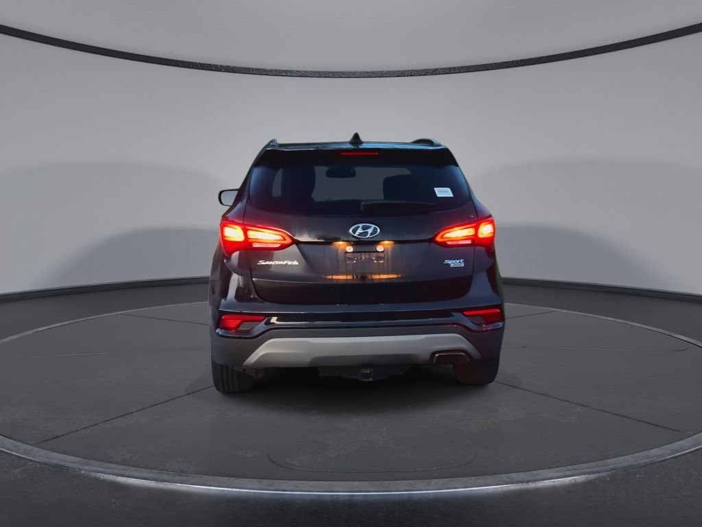 Used 2018 Hyundai Santa Fe Sport w/ 2.4L Tech Package 04 AWD/4WD image 7