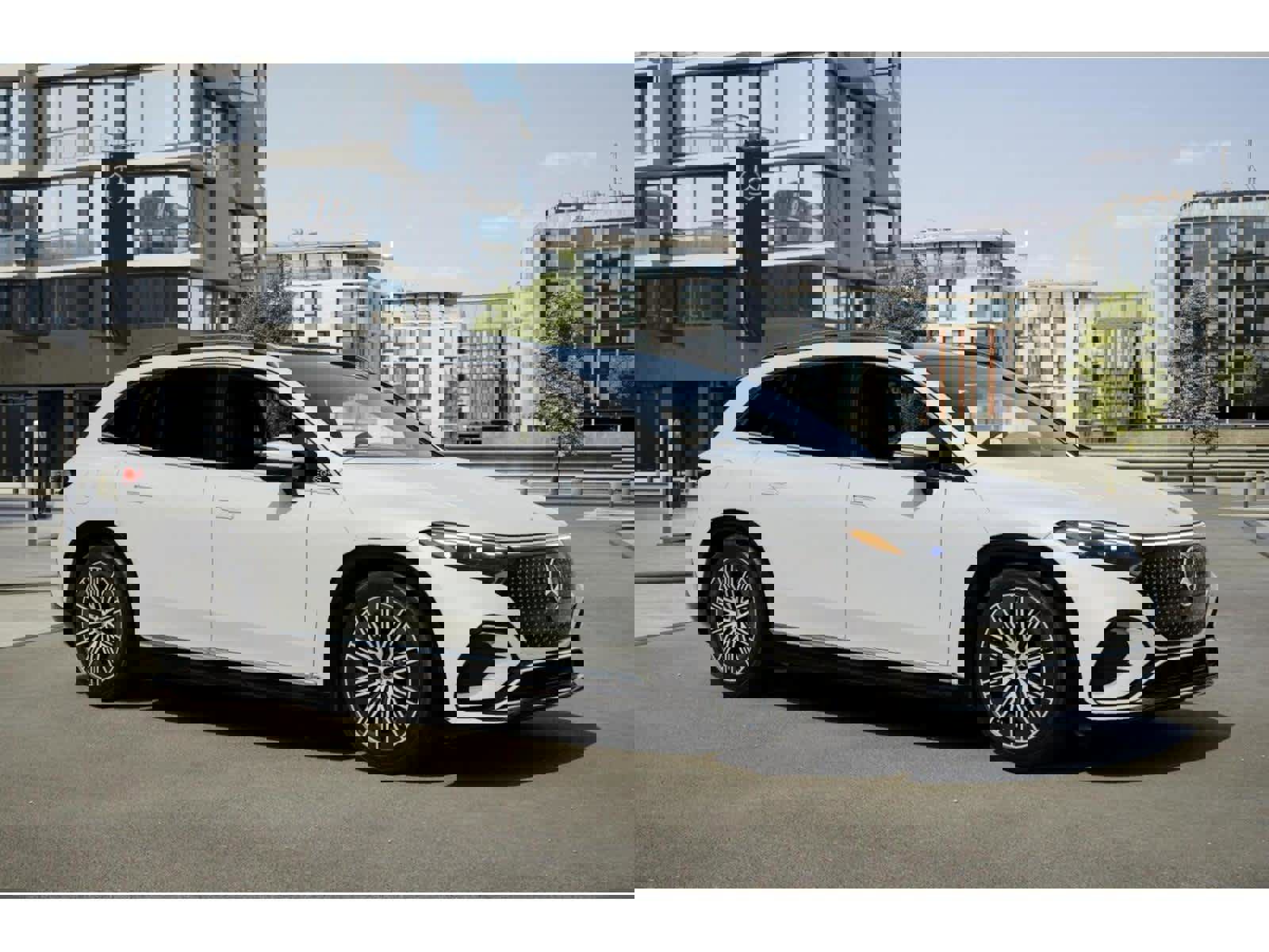 New 2026 Mercedes-Benz EQS 550 4MATIC SUV image 12