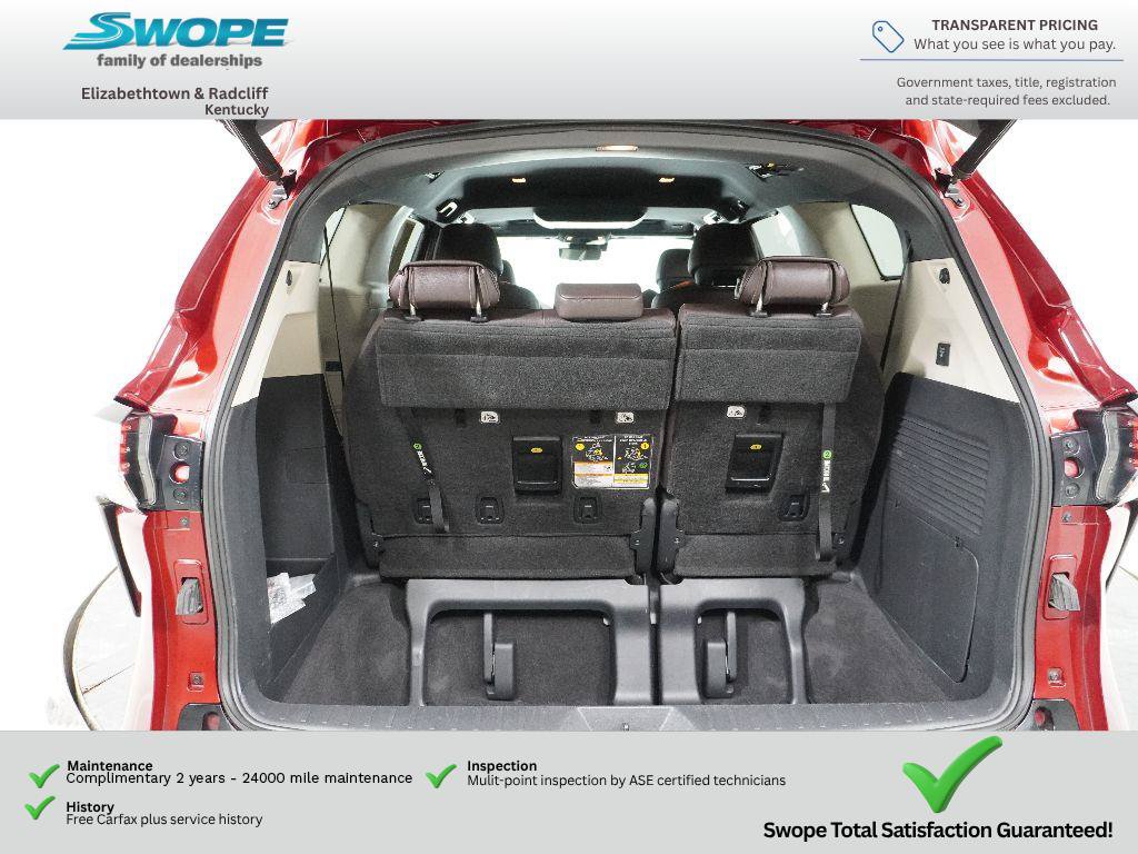 Used 2021 Toyota Sienna Platinum FWD image 28