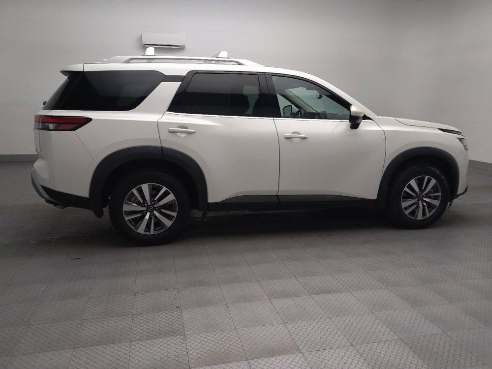 Used 2022 Nissan Pathfinder SL image 10