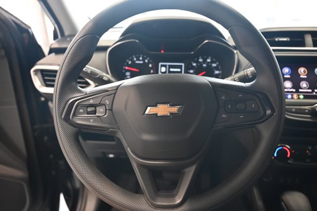 Used 2023 Chevrolet TrailBlazer LT FWD image 22