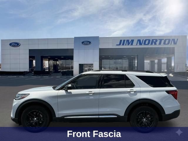 Used 2025 Ford Explorer Active w/ Active Comfort Package RWD image 8