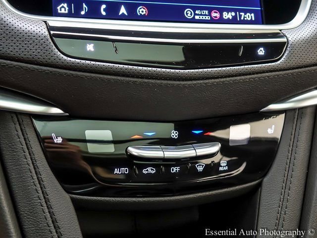 New 2025 Cadillac XT5 Premium Luxury w/ LPO, Floor Liner Package AWD/4WD image 16