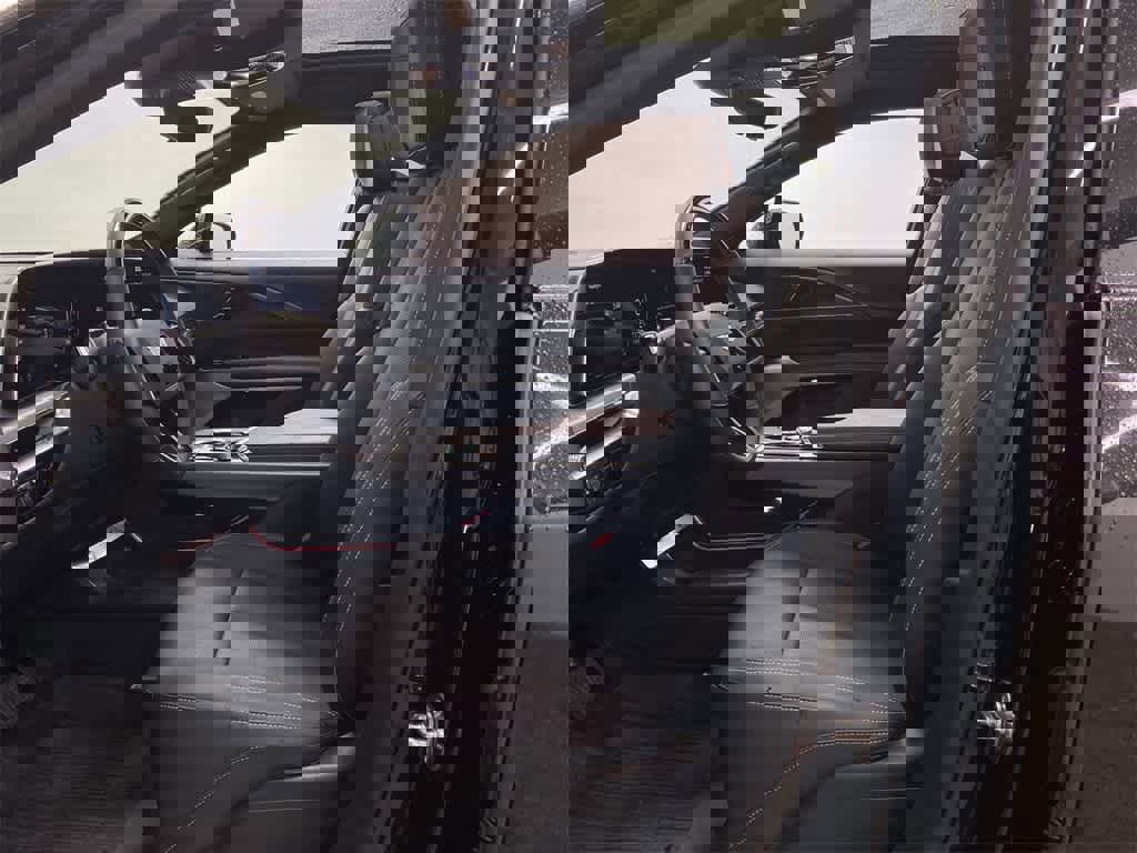 Certified 2024 Cadillac Lyriq Luxury w/ LPO, Floor Liner Package image 14