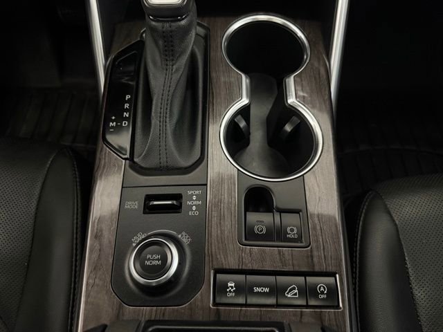 Used 2021 Toyota Highlander Limited image 26