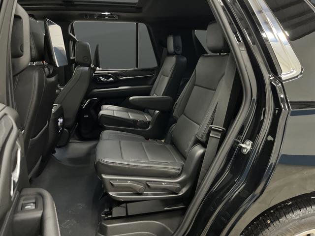 Used 2023 GMC Yukon Denali w/ Denali Reserve Package image 32